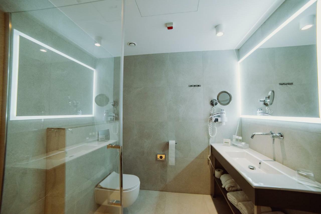 Hotel Evva Tarnobrzeg Extérieur photo